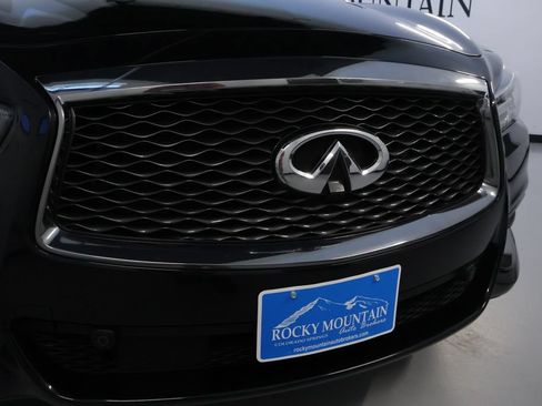 Used 2019 INFINITI QX60 Luxe w/ Limited Package AWD/4WD image 9