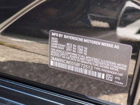 New 2025 BMW 330i xDrive Sedan w/ M Sport Package AWD/4WD image 38