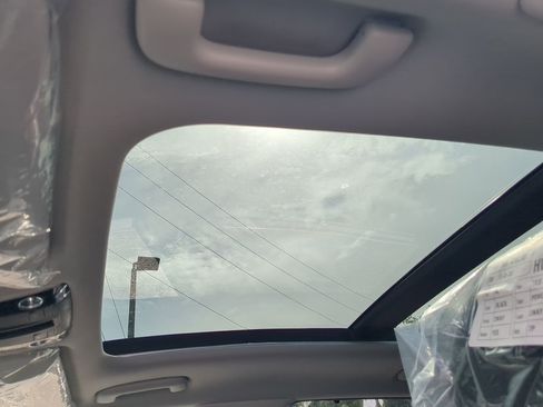 New 2026 Kia Sorento SX image 18