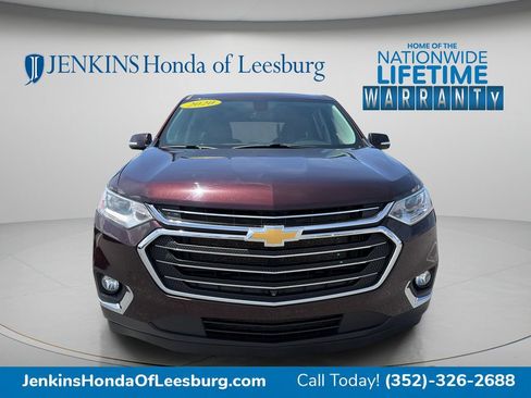 Used 2020 Chevrolet Traverse LT w/ LT Premium Package AWD/4WD image 8