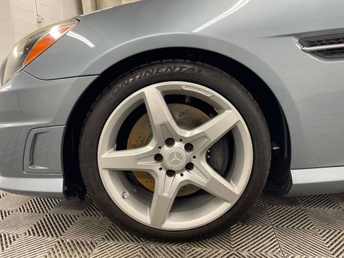 Used 2013 Mercedes-Benz SLK 250 image 12
