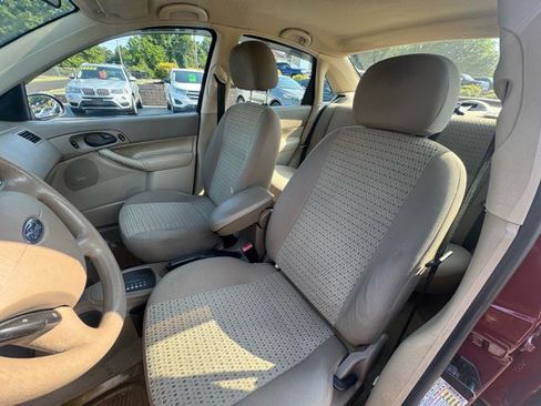 Used 2006 Ford Focus SE image 10