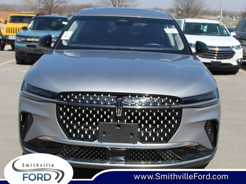 Used 2024 Lincoln Nautilus Premier w/ Equipment Group 102A image 1