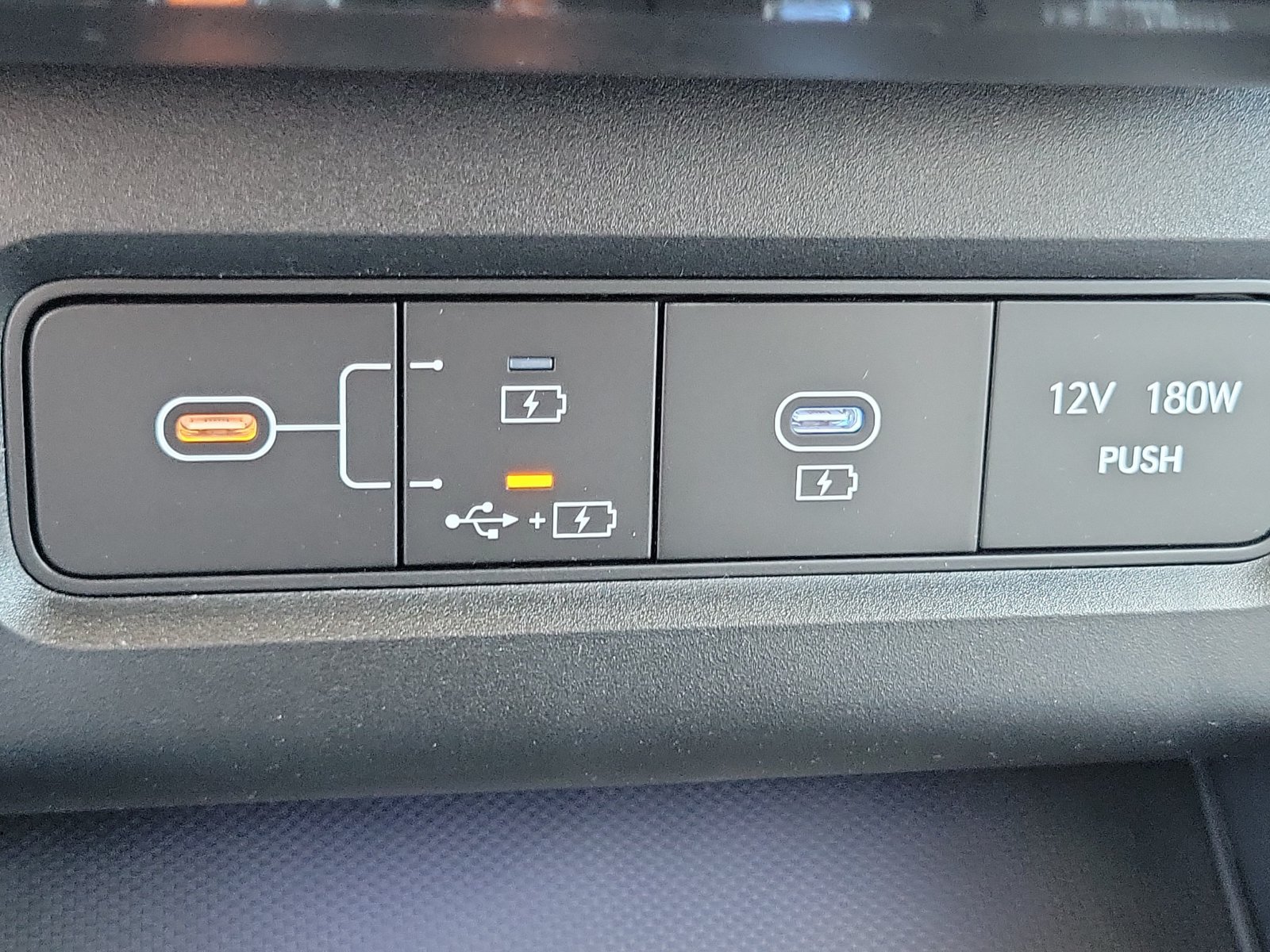 New 2026 Hyundai Tucson Limited AWD/4WD image 15