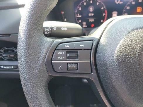 Used 2023 Honda Accord LX image 22