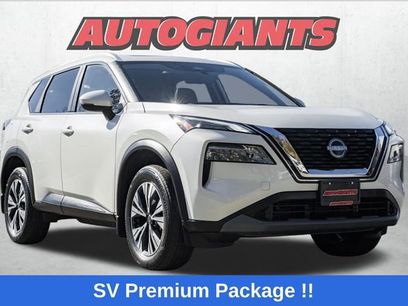 Certified 2022 Nissan Rogue SV w/ SV Premium Package