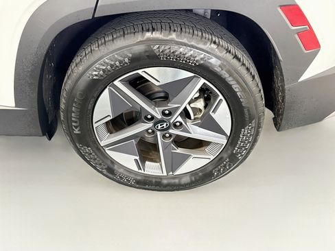 Used 2026 Hyundai Tucson SEL Plus FWD image 11