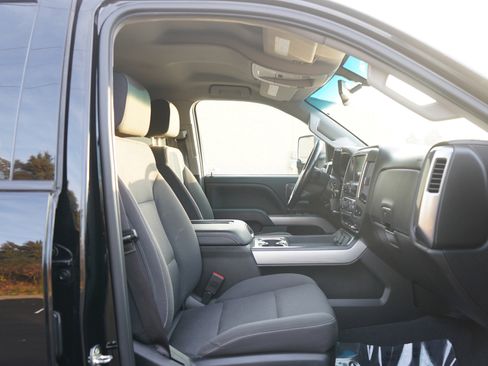 Used 2019 Chevrolet Silverado 2500 LT image 11