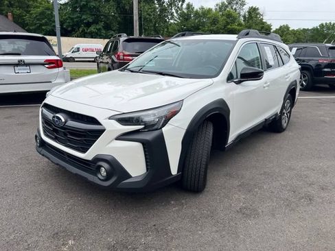 Used 2023 Subaru Outback Premium AWD/4WD image 31