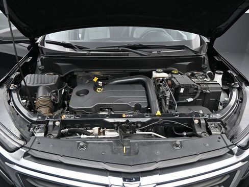 Used 2024 Chevrolet Equinox LS image 35