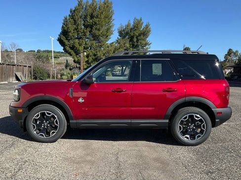 New 2025 Ford Bronco Sport Outer Banks AWD/4WD image 3