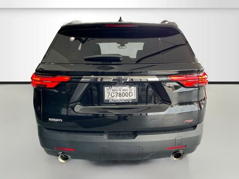 Used 2023 Chevrolet Traverse RS w/ LPO, Floor Liner Package FWD image 6