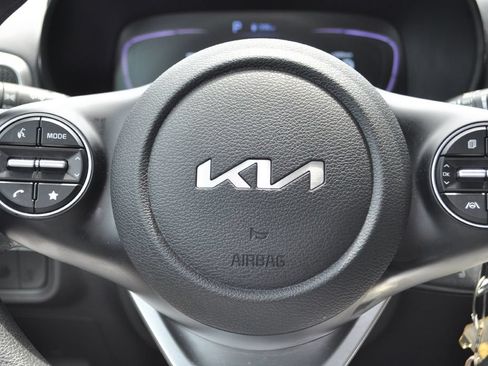 Used 2024 Kia Soul LX w/ Option Group 015 FWD image 11