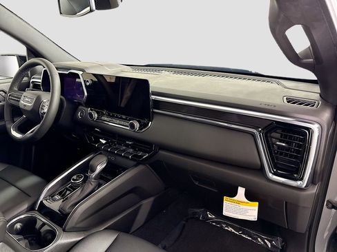 New 2025 GMC Canyon Elevation w/ Convenience Package image 29