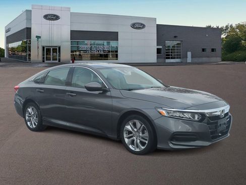 Used 2018 Honda Accord LX image 2