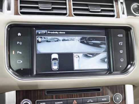 Used 2016 Land Rover Range Rover HSE image 22