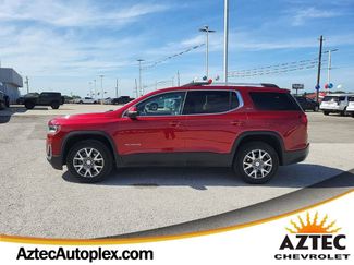 Used 2023 GMC Acadia SLT image 1
