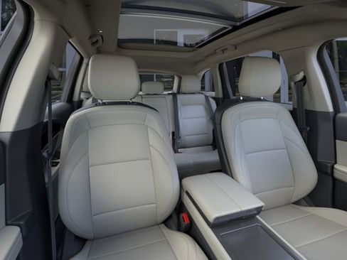 New 2026 Lincoln Nautilus Premier w/ Equipment Group 102A AWD/4WD image 10
