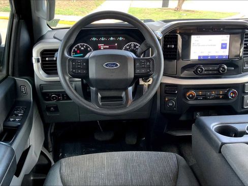 Used 2023 Ford F150 XLT image 10