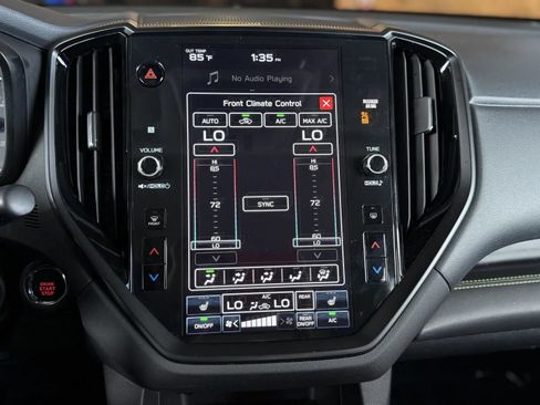 Used 2025 Subaru Ascent Onyx Edition AWD/4WD image 33