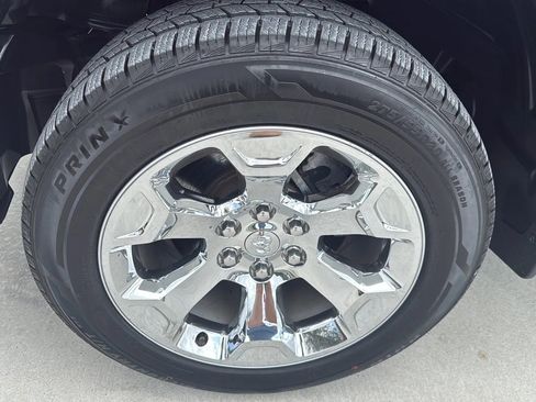 Used 2019 RAM 1500 Big Horn AWD/4WD image 29