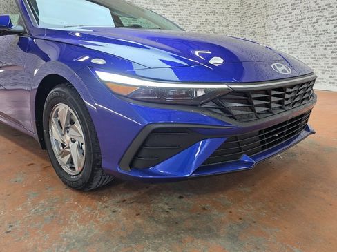 New 2026 Hyundai Elantra SE image 8