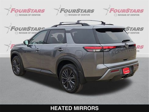 New 2026 Nissan Pathfinder SL image 7