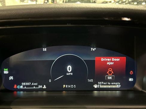 Used 2023 Lincoln Nautilus Reserve AWD/4WD image 15
