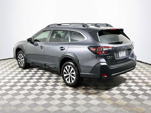Certified 2025 Subaru Outback Premium w/ Popular Package #1A AWD/4WD image 4