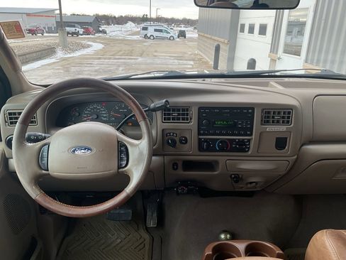 Used 2003 Ford F250 King Ranch image 11