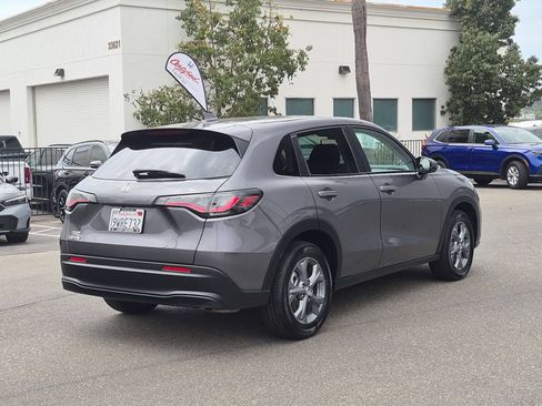 Used 2026 Honda HR-V LX image 5