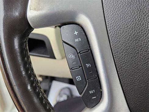 Used 2007 Cadillac Escalade AWD w/ Information Package image 23