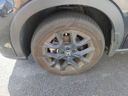 Used 2023 Honda HR-V Sport image 10