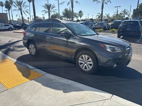Used 2019 Subaru Outback 2.5i Premium image 30