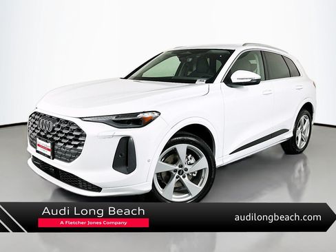New 2025 Audi Q5 Premium Plus AWD/4WD image 1