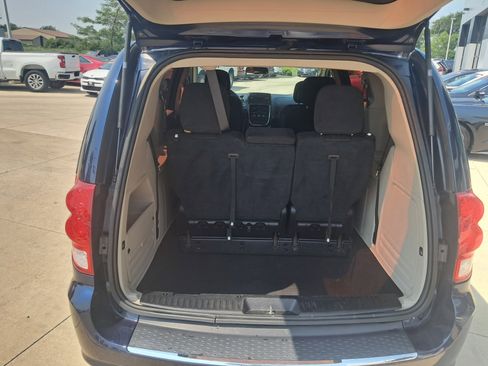 Used 2014 Dodge Grand Caravan American Value Package w/ UConnect Hands-Free Group image 7
