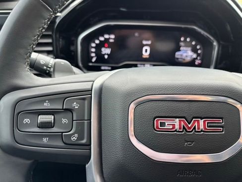 Used 2024 GMC Sierra 1500 Elevation w/ Elevation Premium Package AWD/4WD image 27