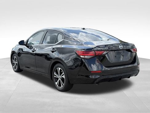 Used 2021 Nissan Sentra SV FWD image 3