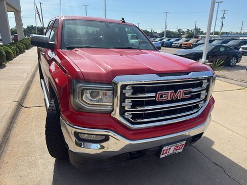 Used 2017 GMC Sierra 1500 SLT w/ Suspension Package, Off-Road AWD/4WD image 3