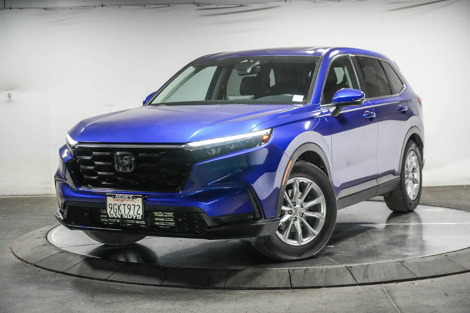 Used 2023 Honda CR-V EX-L image 1