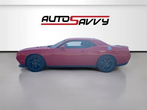 Used 2022 Dodge Challenger R/T image 4