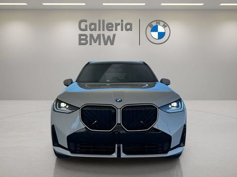 Used 2026 BMW X3 xDrive30i w/ Premium Package AWD/4WD image 3