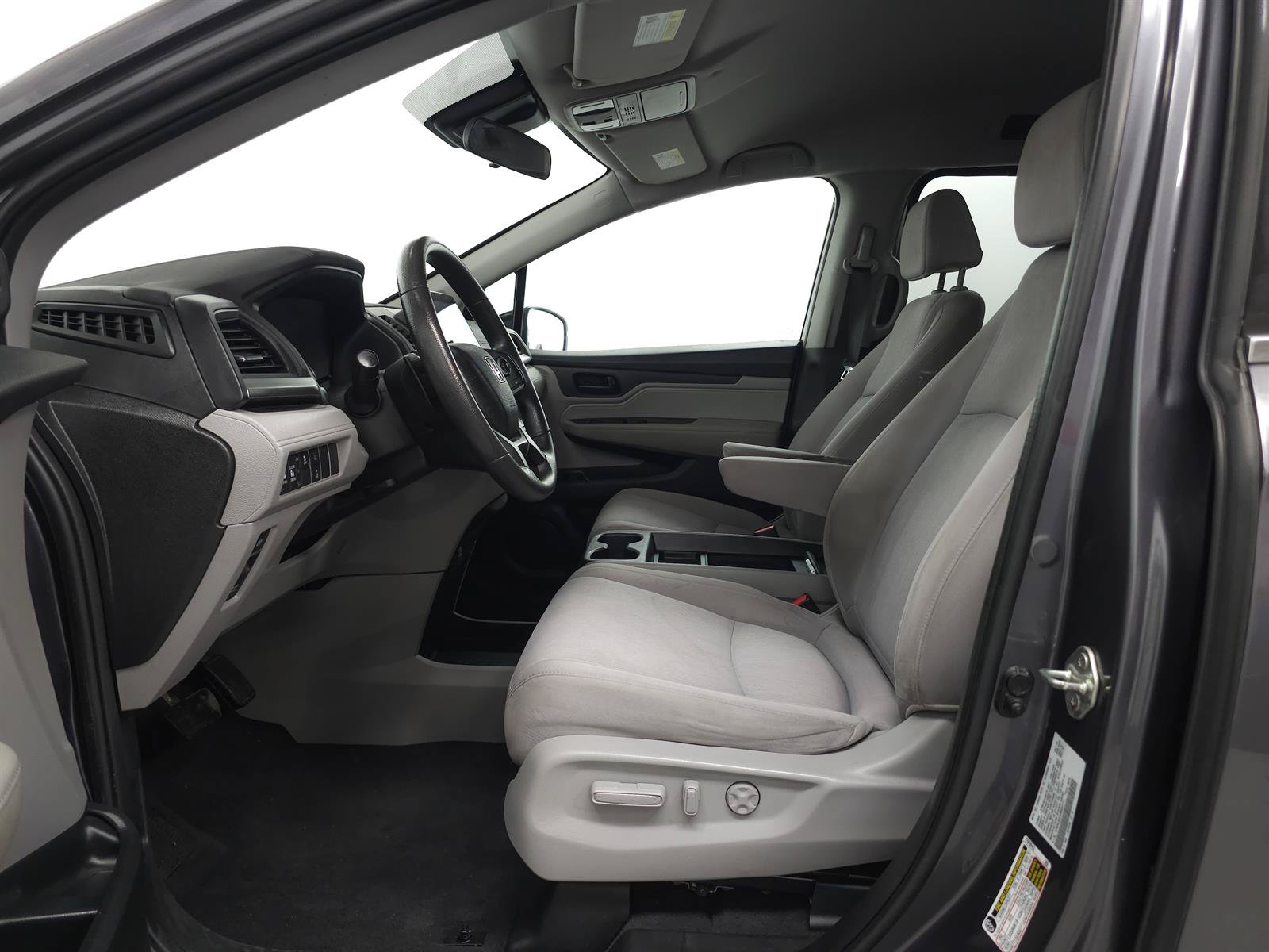 Used 2019 Honda Odyssey EX image 4
