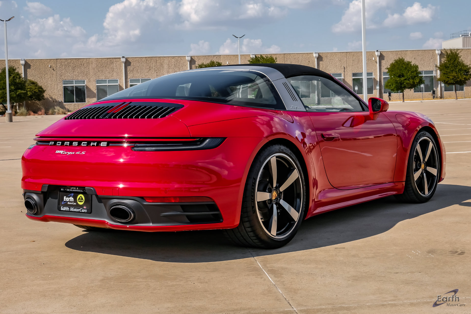 Used 2023 Porsche 911 Targa 4S AWD/4WD image 16