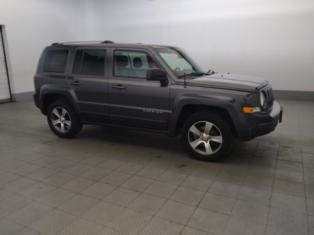 Used 2017 Jeep Patriot High Altitude AWD/4WD image 11