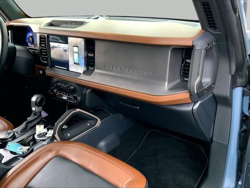 Certified 2024 Ford Bronco Outer Banks AWD/4WD image 17