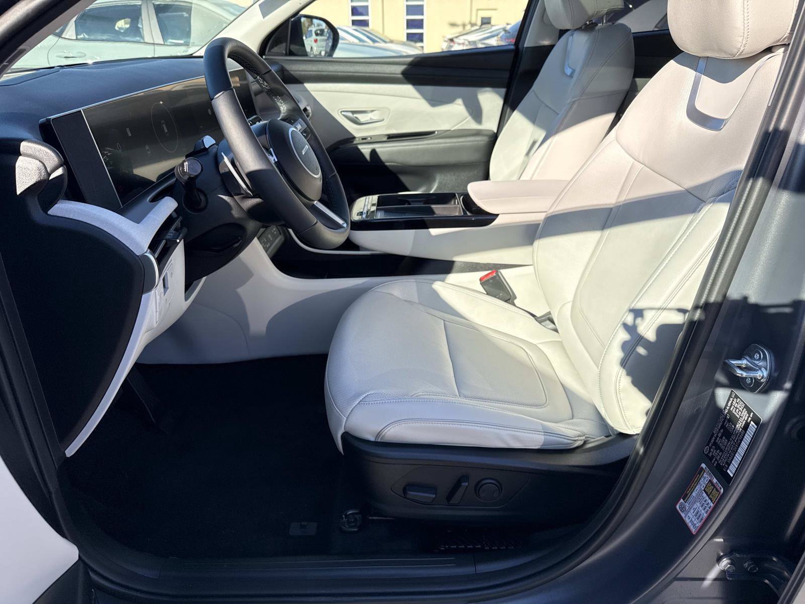 New 2026 Hyundai Tucson Limited AWD/4WD image 10