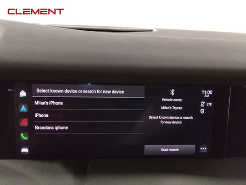 Used 2022 Porsche Taycan image 21