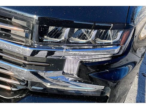 Used 2022 Chevrolet Silverado 1500 High Country image 34