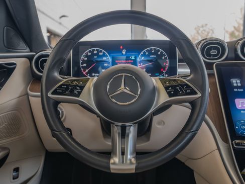 Certified 2025 Mercedes-Benz C 300 4MATIC Sedan image 9